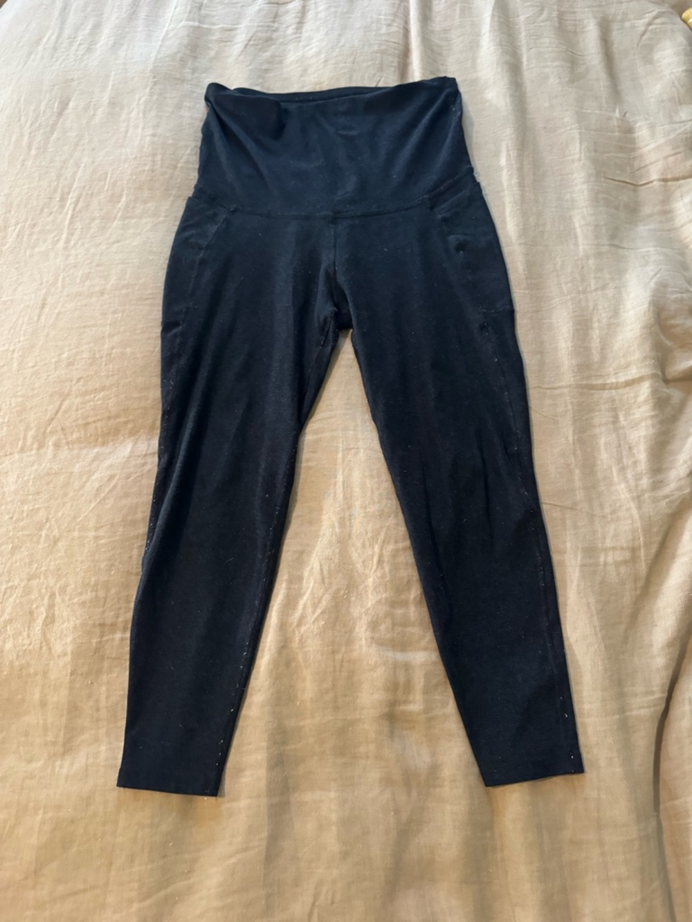 Beyond Yoga “Beyond the Bump” Black Maternity Leggings with Pockets